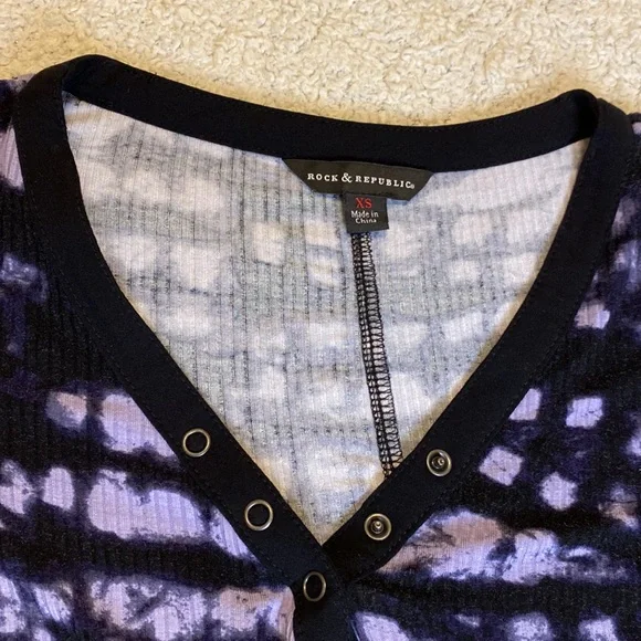 Rock & republic womens shirt tie-dye black purple snap button ribbed XS - Picture 8 of 16